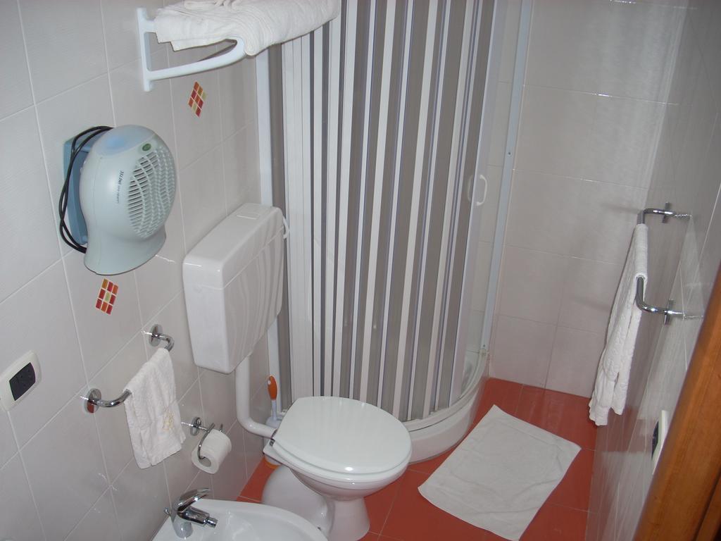 Eurelios Bed & Breakfast Adrano Стая снимка