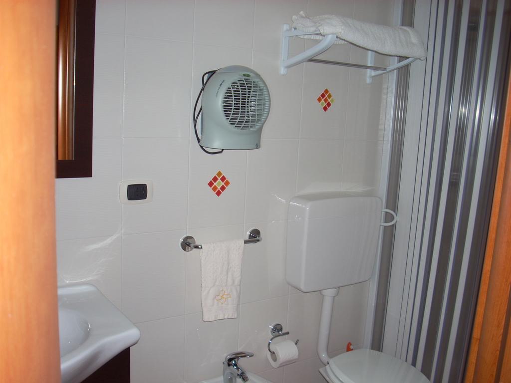 Eurelios Bed & Breakfast Adrano Стая снимка